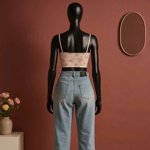 🎉🎊Sale🎉🎊Ripped Light Wash Jeans