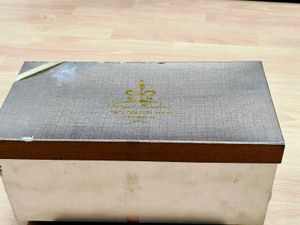 Royal Windsor 24ct Gold Plated Premium Japan Vase