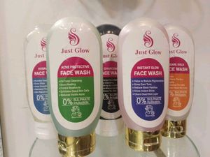 Just Glow Face Wash