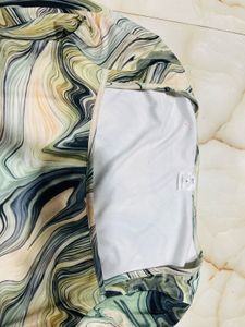 Swirl Print Long Sleeve Top