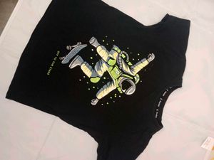 Astronaut Skater T-Shirt &#39;Off to the Stars&#39;