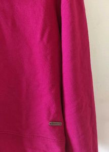 Rarely Used Cropped Hoodie
