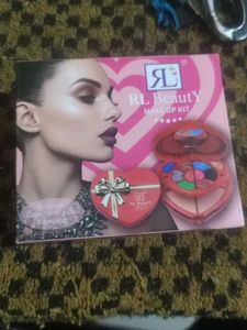 RL Beauty Heart Makeup Kit