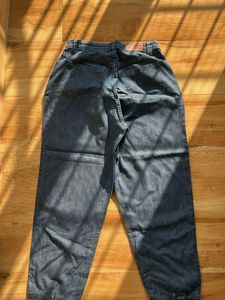 Vintage High-Waisted Jeans