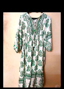 Alya Cut Kurthi