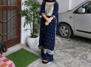 Elegant Navy Blue Suit