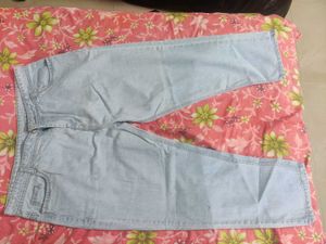 Zaara Light Wash Jeans