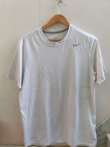 nike white dryfit tshirt