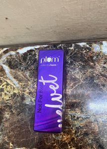 Plum Velvet Matte Lipstick (Radiant Red)07
