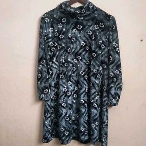 Floral Velvet tunic top