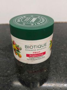 Biotique Fruit Brightening Face Mask