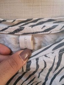 Zebra Print New York Tee