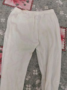 White Short Lagins