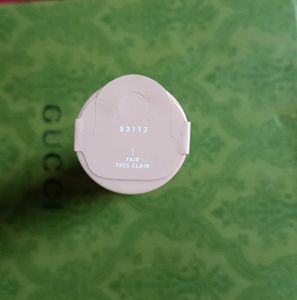 e.l.f. Halo Glow Filter (Shade- 1 Fair)