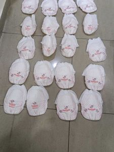 20 Huggies Diapers XL SIZE