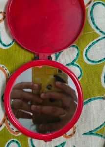 Combo Of Hair Comb, Compact Mirror And Pouch