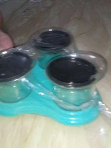 Pickles Container