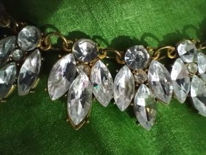 Golden Stone Necklace.