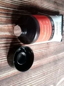 Deconstruct Fluid Brightening Sunscreen