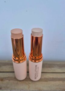 Makeup Revolution Foundation Stick