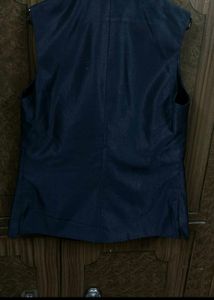 Elegant Blue Waistcoat With Pant