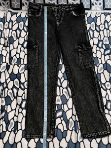 H&amp;M Black Cargo Jeans