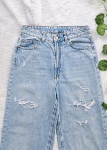 H&amp;M Wide Leg Ripped Jeans