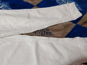 White Jeans Capri