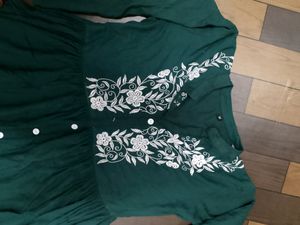 Nayra Cut Kurti With Pant