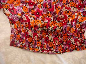 Floral Puff Sleeve Top
