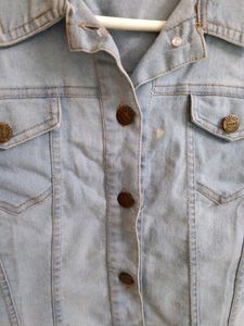 Light Blue Jean Coat ( Sleeveless)