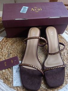 Acai Heels 👠