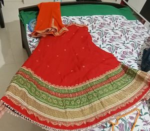 Red Lahenga With Dupatta