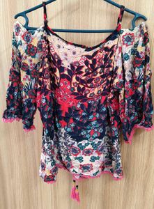 ✨Boho Dream Cold-Shoulder Top✨