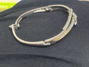 Sparkling Rhinestone Bangle Bracelet
