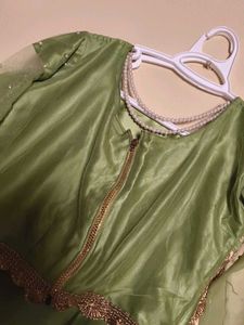 💚lime green satin heavy hand work blouse