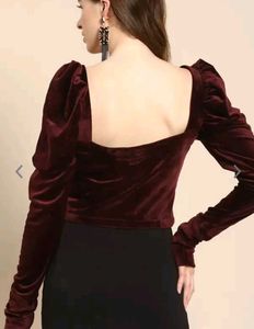 Women Burgundy Sweetheart Neck Top