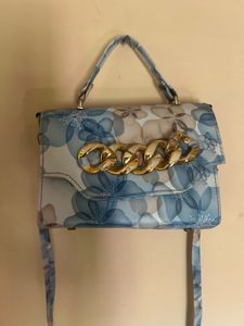 FLOWER PRINT SLING BAG