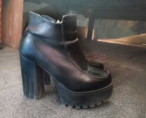 Black Platform Ankle Boots