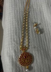 Pearl Chain Set With Earrings