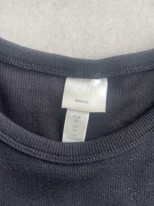 H&amp;M Set Of 2 Basic Ribbed Tops