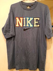 Nike Graphic Tee