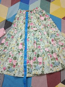 Crope Top With Long Skirt