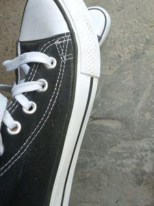 Men/Women Wear Fresh Washed Clean Size 7 Unisex