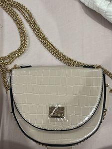 Van Heusen Leather Nude Sling Bag