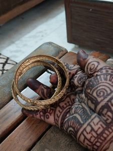 Beautiful Kada