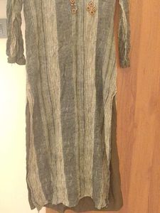Ladies Kurthi