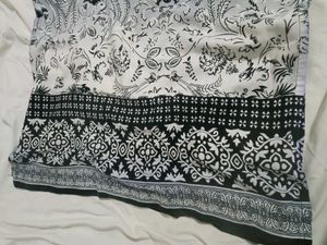 Elegant Grey &amp; Black Floral Printed Kurta