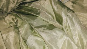 Suith Pathani Silky
