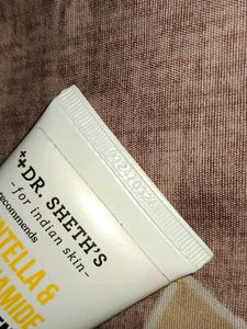 Dr. Sheths Centella And Niacinamide Sunscreen